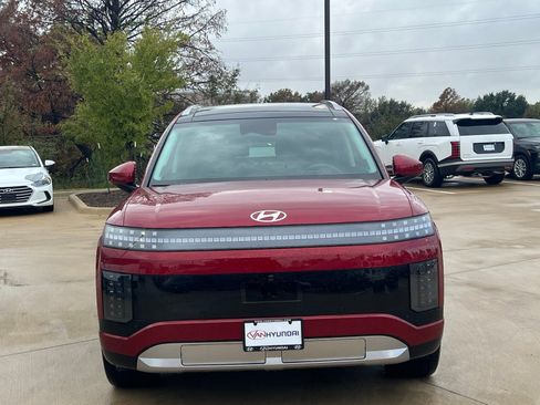 New 2026 Hyundai Ioniq 9 Limited image 2