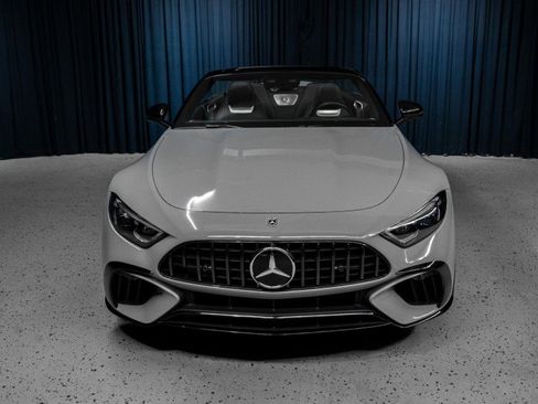 Used 2022 Mercedes-Benz SL 63 AMG 4MATIC image 3
