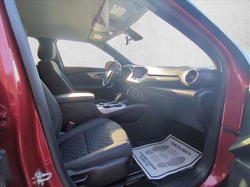 Used 2019 Chevrolet Blazer LT image 22