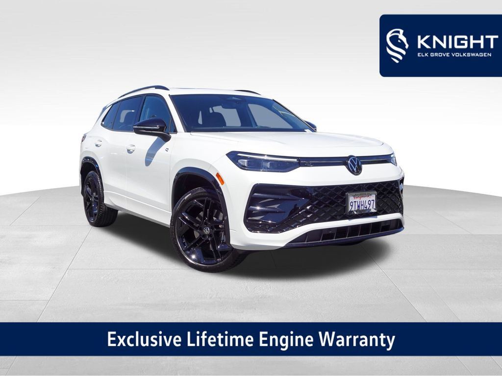 Certified 2026 Volkswagen Tiguan SE R-Line AWD/4WD image 1