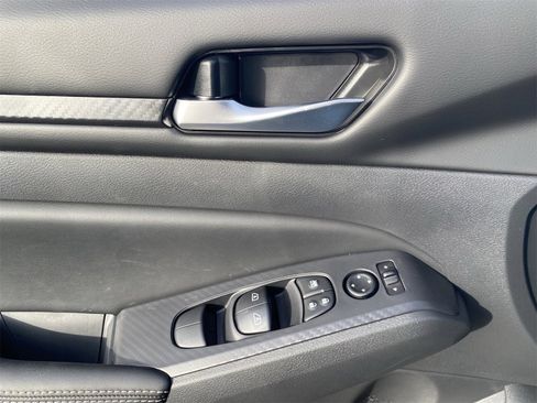 New 2025 Nissan Altima 2.5 SV image 23