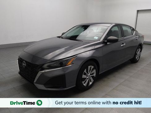 Used 2024 Nissan Altima 2.5 S image 1