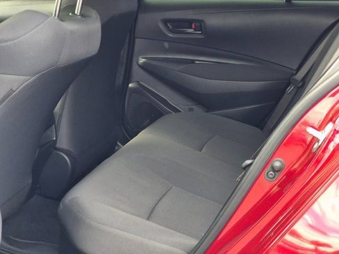 Used 2022 Toyota Corolla LE image 16