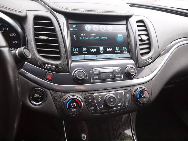 Used 2019 Chevrolet Impala LT FWD image 10