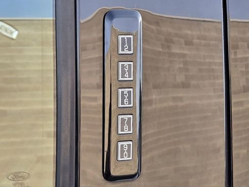 Used 2019 Ford F350 Platinum w/ Platinum Ultimate Package image 24