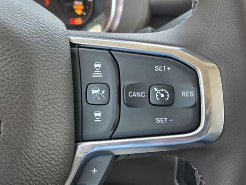 New 2026 RAM 2500 Laramie AWD/4WD image 19