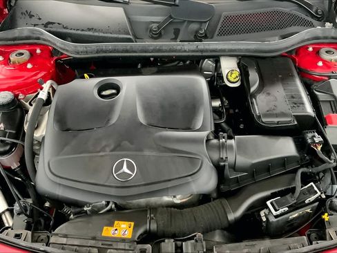 Certified 2019 Mercedes-Benz CLA 250 4MATIC image 30