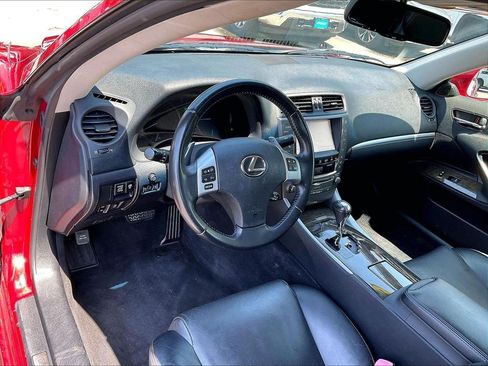 Used 2015 Lexus IS 250C w/ Navigation System Package RWD image 8