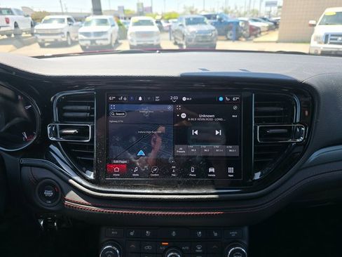 Used 2024 Dodge Durango GT image 17