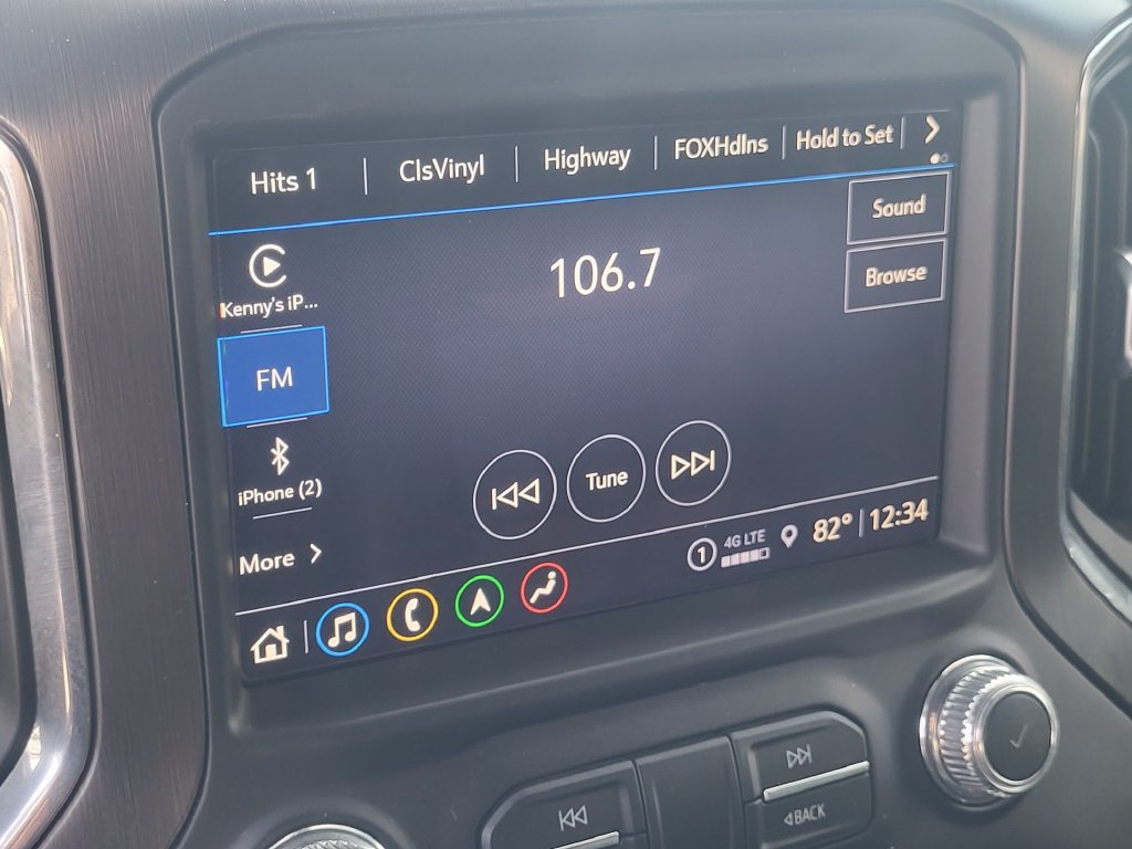 Used 2022 GMC Sierra 1500 AT4 w/ AT4 Premium Package AWD/4WD image 16