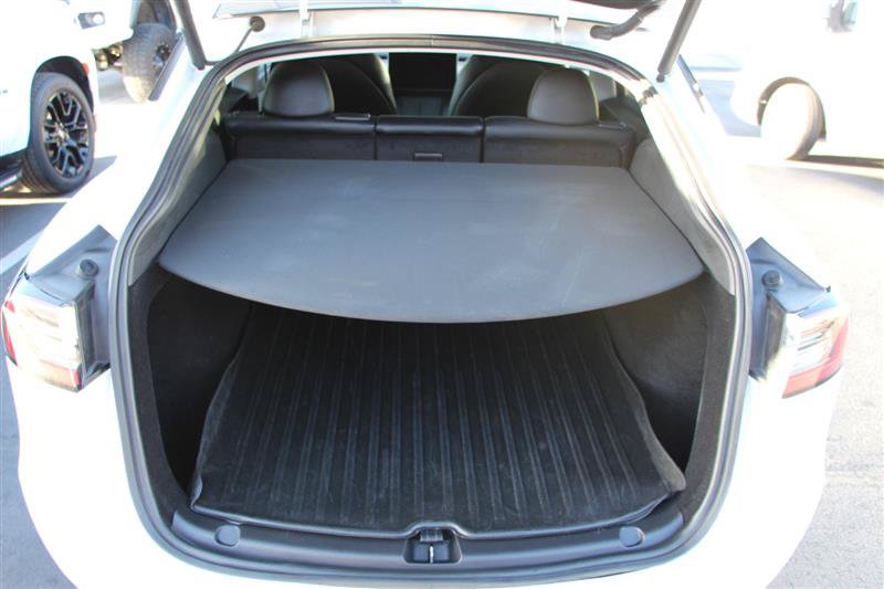 Used 2023 Tesla Model Y Long Range AWD/4WD image 16
