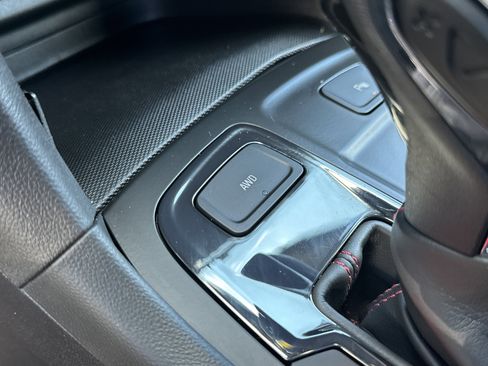 Used 2024 Chevrolet Equinox RS w/ RS Leather Package image 37