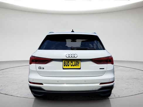Used 2025 Audi Q3 2.0T Premium AWD/4WD image 4