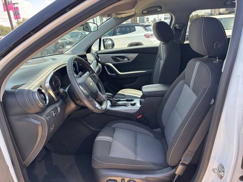 Used 2026 Chevrolet Blazer LT FWD image 23