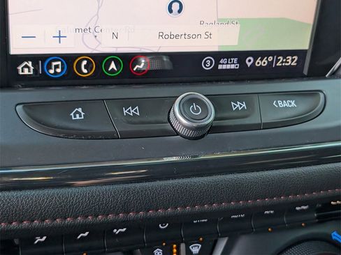 Used 2020 Chevrolet Blazer RS image 29