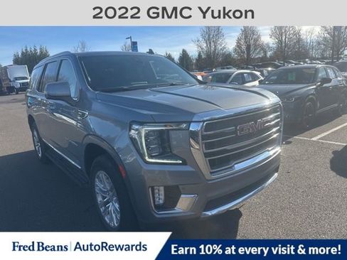 Certified 2022 GMC Yukon SLT w/ SLT Luxury Package image 1