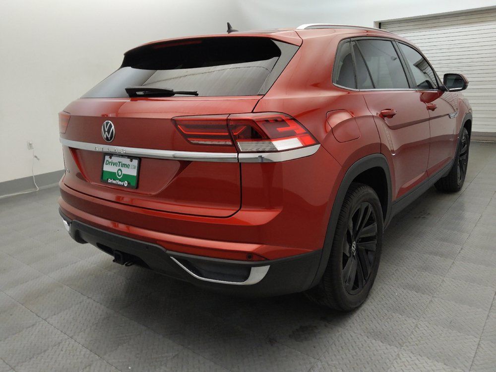 Used 2023 Volkswagen Atlas Cross Sport SE FWD image 9