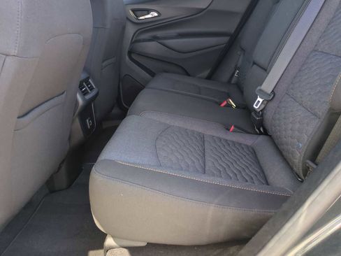 Used 2020 Chevrolet Equinox LT image 25
