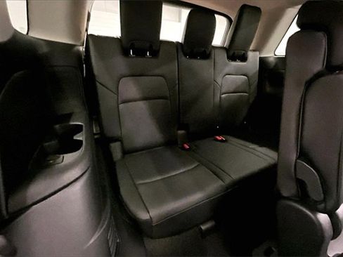 New 2025 Nissan Pathfinder Platinum w/ Lighting Package (N93) image 32