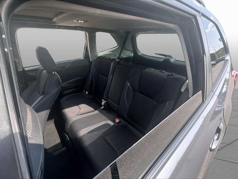 Used 2021 Subaru Forester Premium AWD/4WD image 21