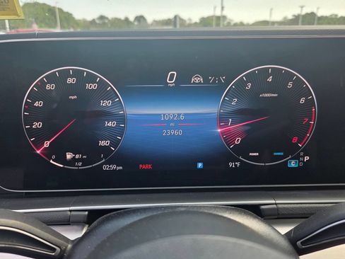 Used 2025 Mercedes-Benz GLS 450 4MATIC image 18