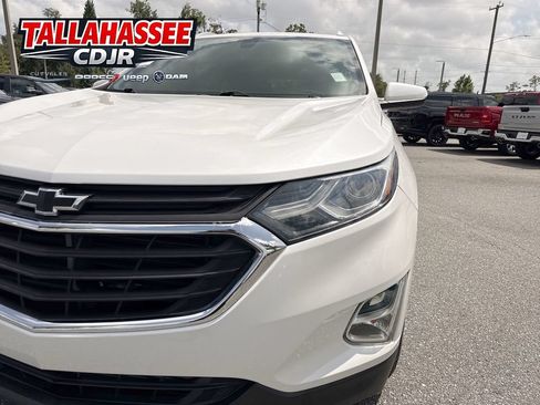 Used 2018 Chevrolet Equinox LT w/ Sun & Infotainment Package FWD image 10