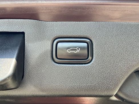 Used 2019 Kia Sorento EX w/ EX Touring Package FWD image 43