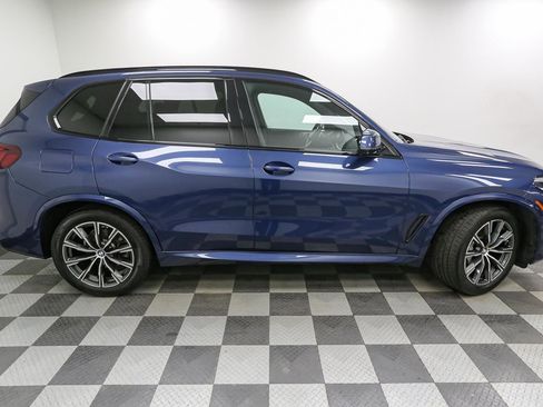 Used 2021 BMW X5 xDrive40i w/ M Sport Package image 7