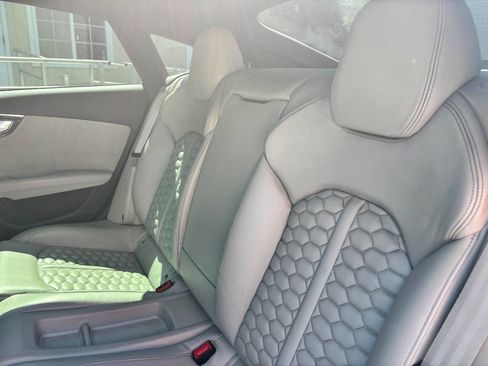 Used 2017 Audi RS 7 Prestige image 24