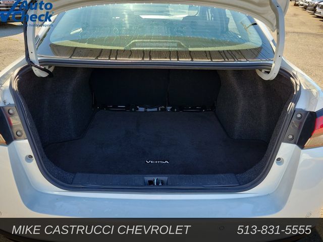 Used 2024 Nissan Versa SV FWD image 28