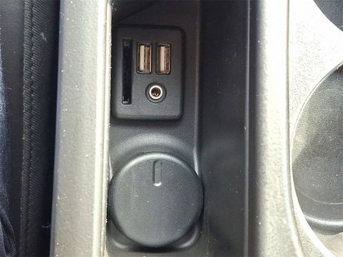 Used 2015 Buick Regal AWD image 24