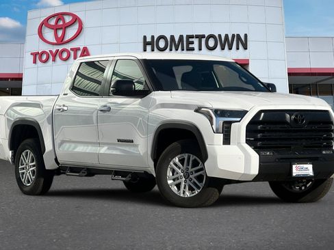 New 2026 Toyota Tundra SR5 w/ SR5 Premium Package image 2