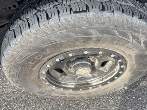 Used 2021 Toyota Tacoma SR AWD/4WD image 30
