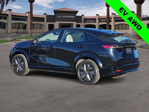 Used 2023 Nissan Ariya AWD image 6