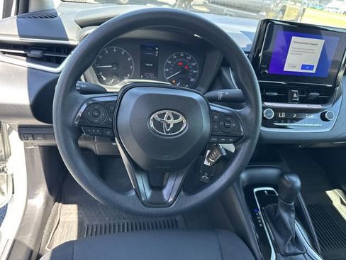 Certified 2025 Toyota Corolla LE image 8