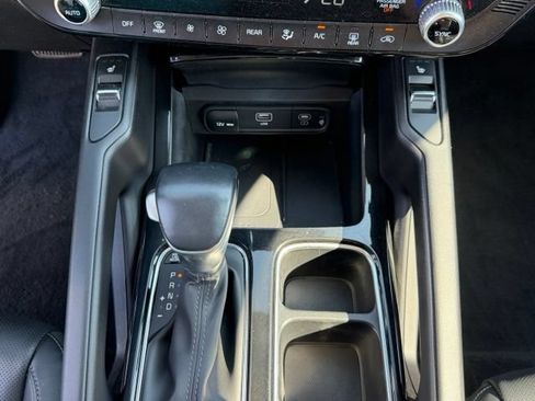 Used 2025 Kia Telluride S AWD/4WD image 22