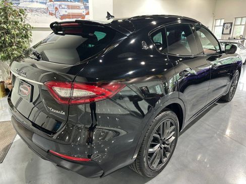 Used 2019 Maserati Levante GranSport AWD/4WD image 2