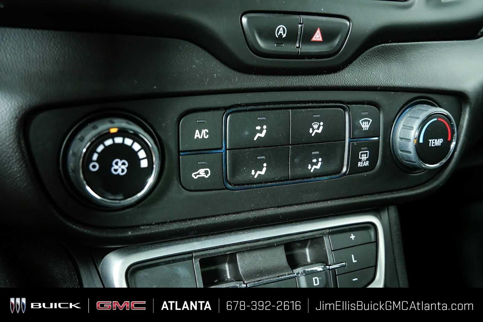 Used 2023 GMC Terrain SLE FWD image 16