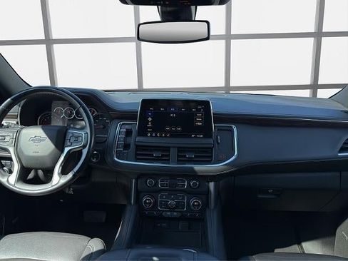 Used 2021 Chevrolet Tahoe Z71 w/ Rear Media and Nav Package AWD/4WD image 19