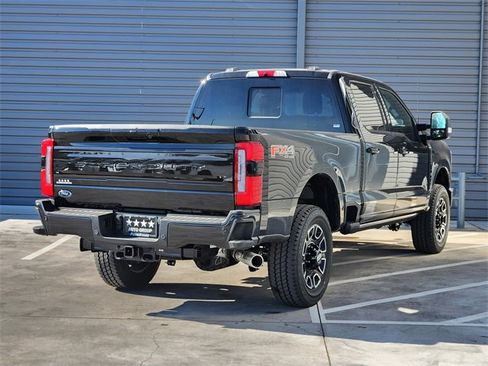 New 2026 Ford F250 Platinum w/ FX4 Off-Road Package image 4