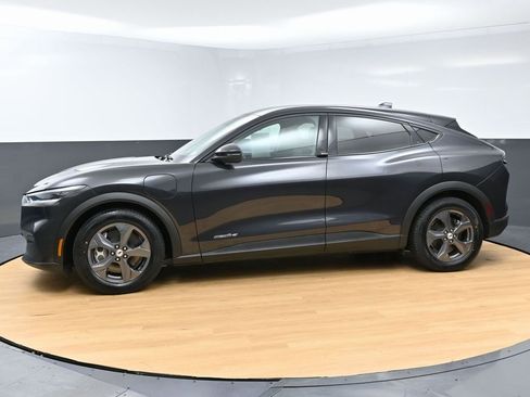 Used 2022 Ford Mustang Mach-E Select image 6