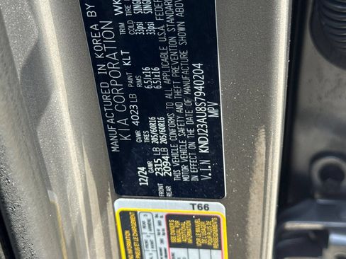 Used 2025 Kia Soul LX w/ LX Technology Package FWD image 27