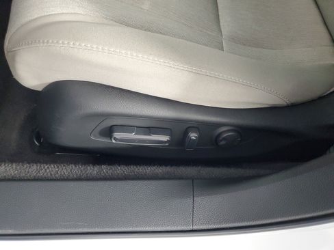 Used 2024 Honda Accord EX image 29