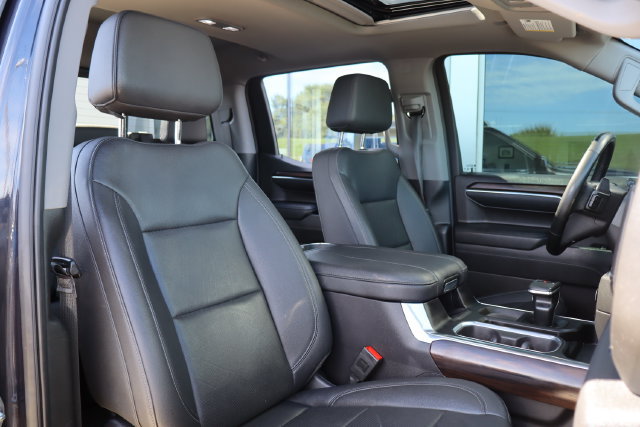 Used 2024 GMC Sierra 1500 SLT w/ SLT Premium Plus Package AWD/4WD image 43