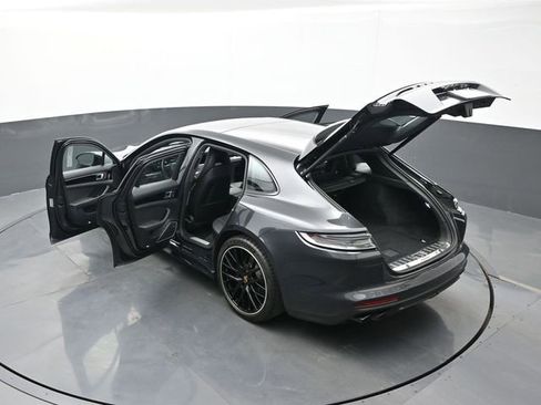 Certified 2023 Porsche Panamera 4 w/ Assistance Package AWD/4WD image 29