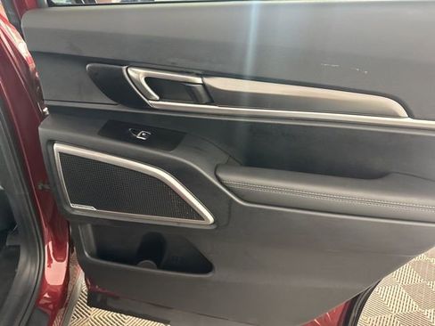 Certified 2024 Kia Telluride S w/ S Sunroof Package image 24