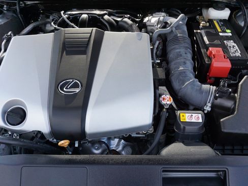 Certified 2024 Lexus ES 350 w/ Premium Package image 33