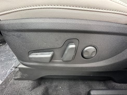 New 2025 Kia Telluride S image 39