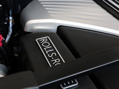 New 2026 Rolls-Royce Cullinan image 28
