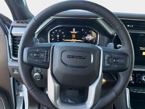 New 2026 GMC Sierra 1500 Denali w/ Denali Reserve Package AWD/4WD image 24